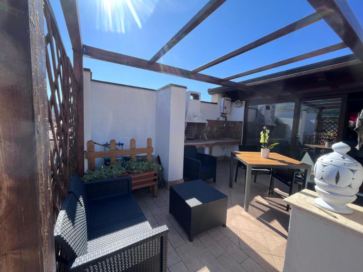 Mansarda In Centro Apartman Capri Leone Kültér fotó